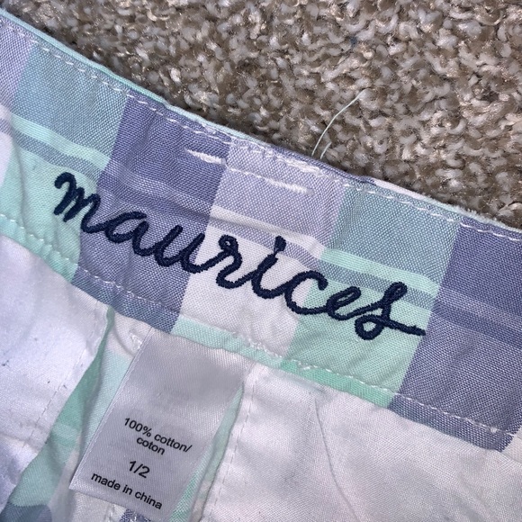 Maurices Plaid Multicolor Buttoned Shorts - Picture 5 of 7